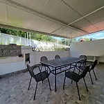 Ana Apartamento *
