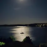 Ana Διαμέρισμα *