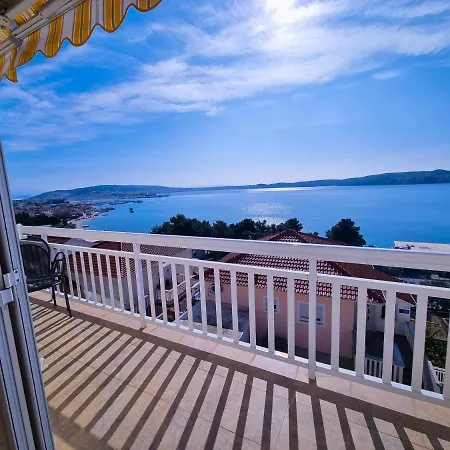 Διαμέρισμα Ana