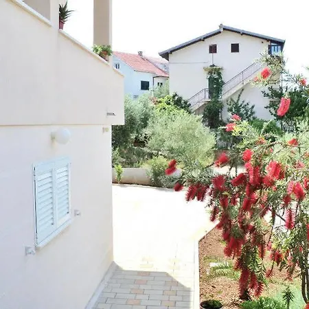 Διαμέρισμα Ana *