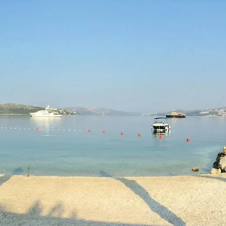 Διαμέρισμα Ana *