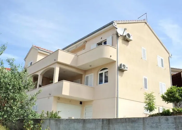 Apartman Ana *